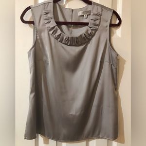 KASPER. Size Medium. Gray silky polyester sleeveless blouse